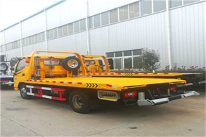 西吉附近拖车救援搭电